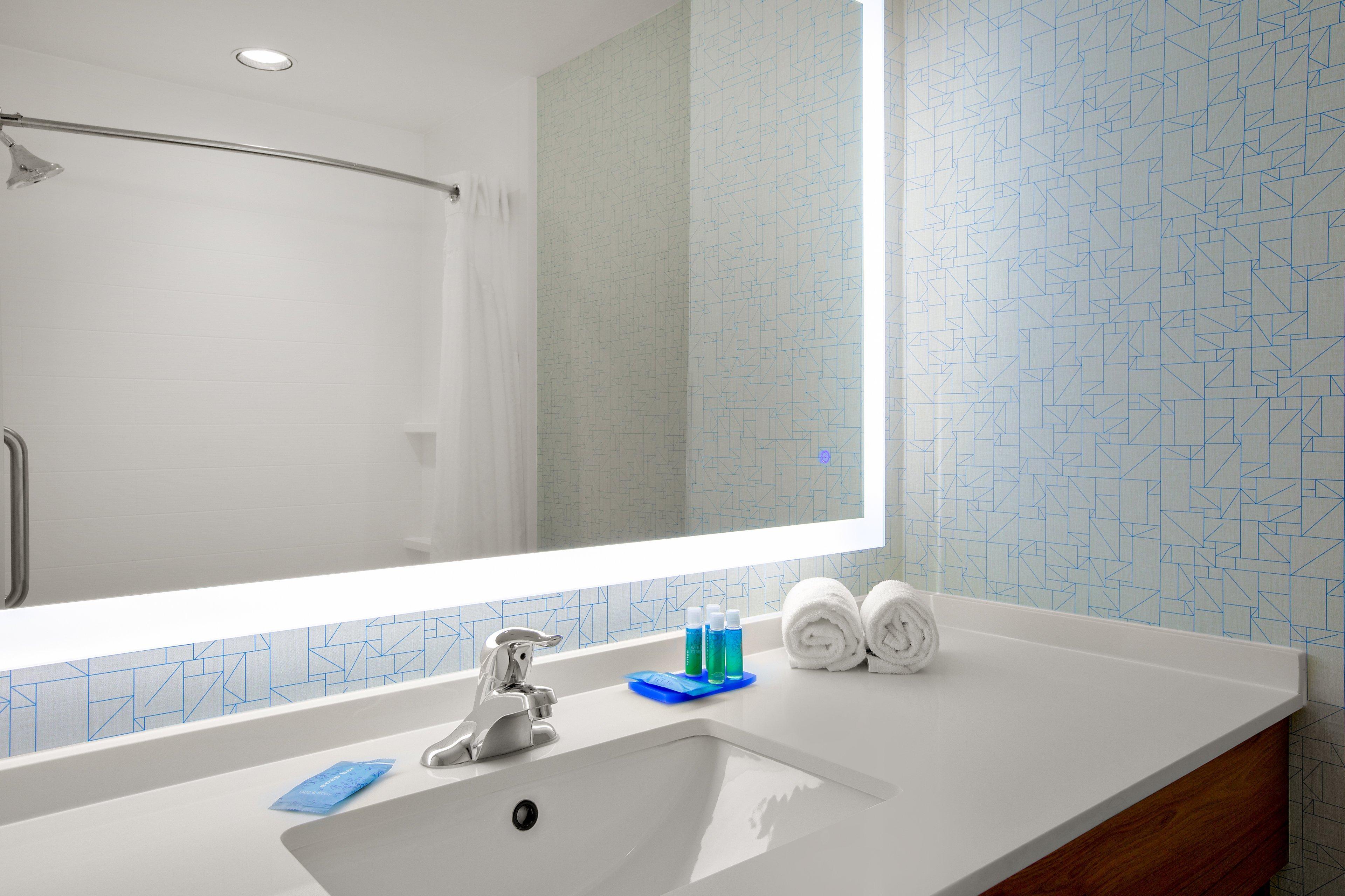Holiday Inn Express Hotel & Suites Ontario By Ihg Eksteriør billede